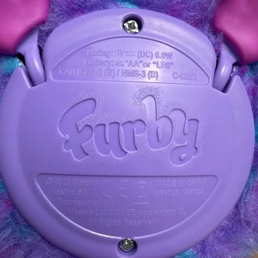 Hasbro Furby 2023‎ Interactive Purple And Blue Talks Ears Move/Light Up- Tested